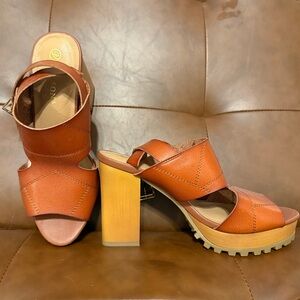 Brown Leather Block Heel Sandals